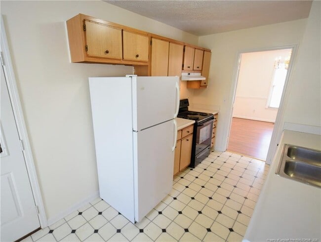 Building Photo - 6549 Applewhite Rd