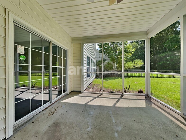 Building Photo - 729 Bent Hickory Rd