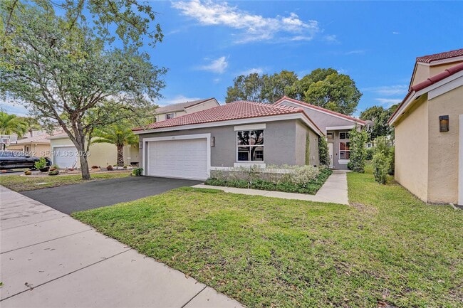 Building Photo - 648 Sand Creek Cir