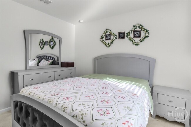 Building Photo - 148 Benelli Dr