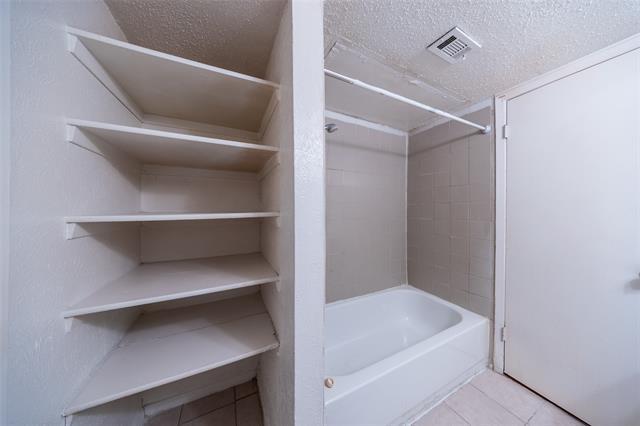 Building Photo - 1805 Spring Creek Pkwy