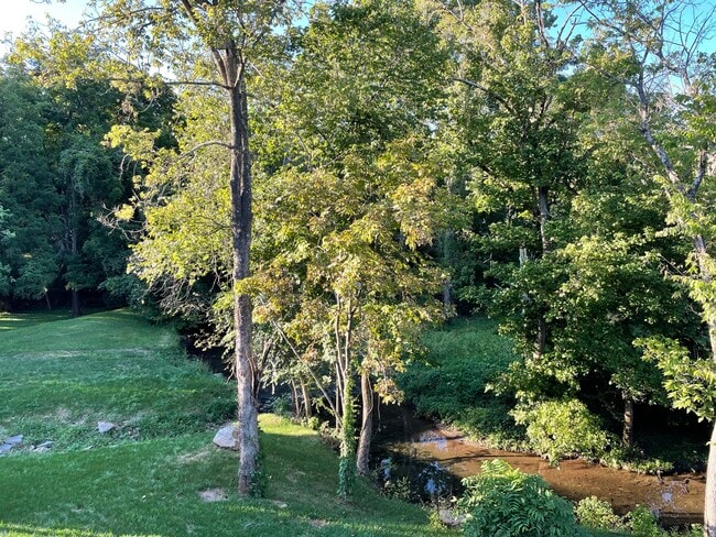 Building Photo - 4300 Steamboat Rd