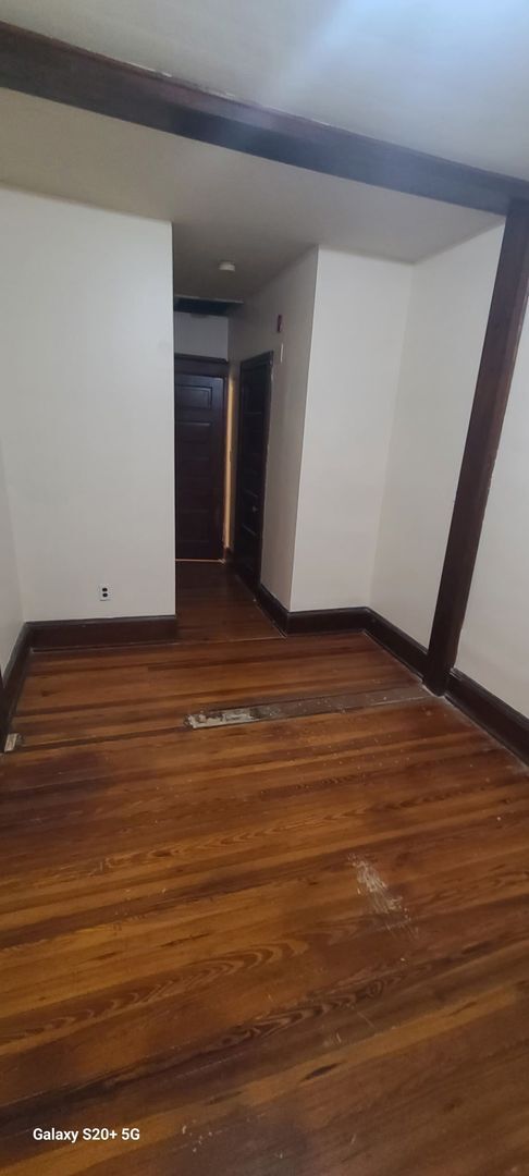 Building Photo - 119 S 14th St