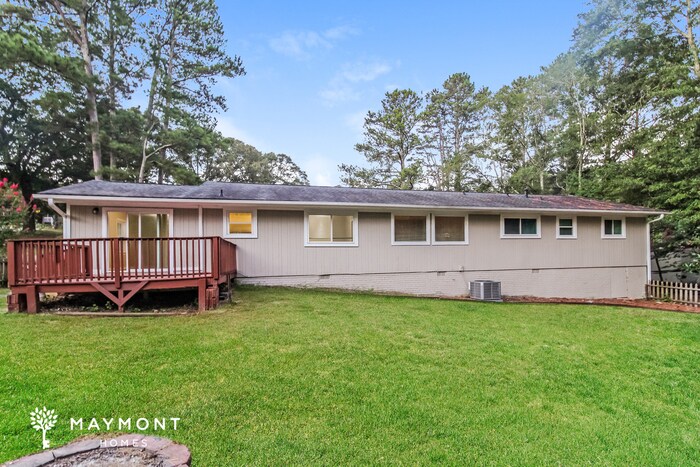 Building Photo - 2155 Rolling Acres Dr SW
