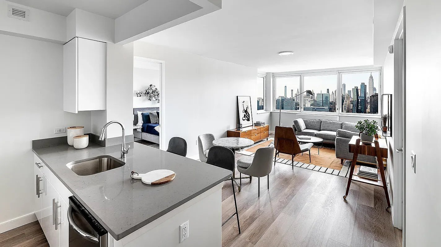 Building Photo - 5-09 48th Avenue