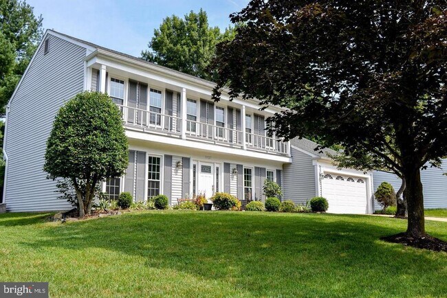 Building Photo - 13527 Point Pleasant Dr