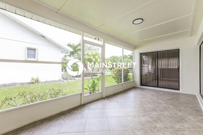 Building Photo - 3 Bedroom Pet-Friendly Home in PORT CHARLOTTE, FL with Main Street Renewal