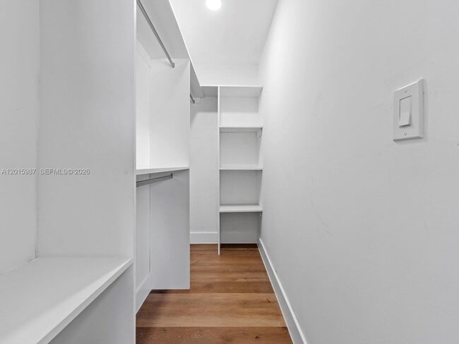 Building Photo - 10530 SW 146th St