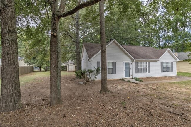 Building Photo - 7955 Trinity Park Dr