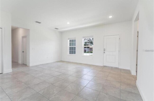 Building Photo - 12946 SW 58th Cir