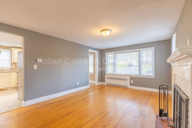 Building Photo - 99 Cheney Ln