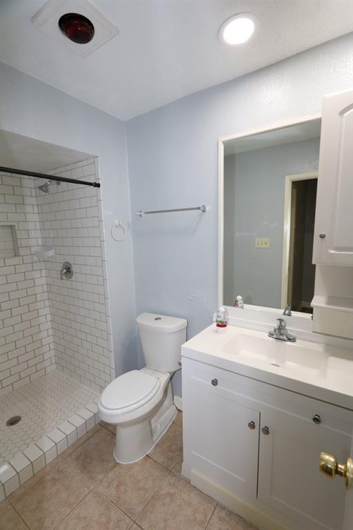 Building Photo - 3811 Cypressdale Dr
