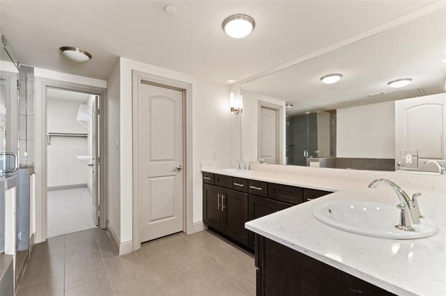 Building Photo - 3126 Ross Ave