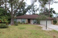 Building Photo - 4 Bedroom/2 Bath/2 Car Garage