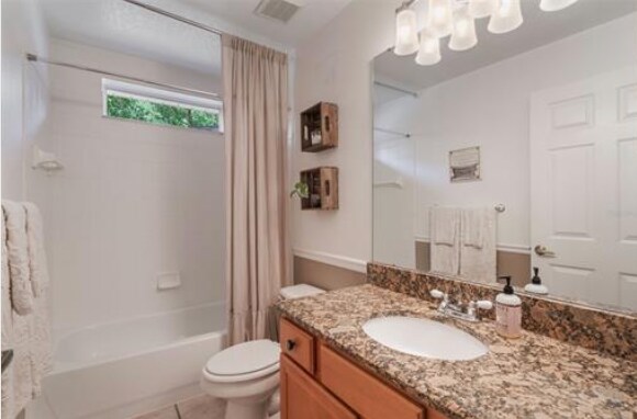 Guest Bath - 17410 Woodfair Dr