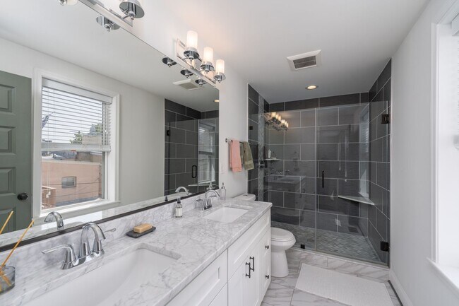 Building Photo - 4-Bedroom, 3-Bathroom with Garage - Canton...
