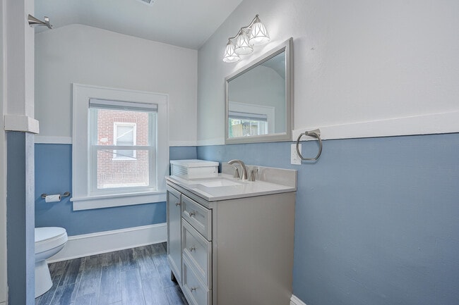 Building Photo - 1414 Hamilton Terrace SE
