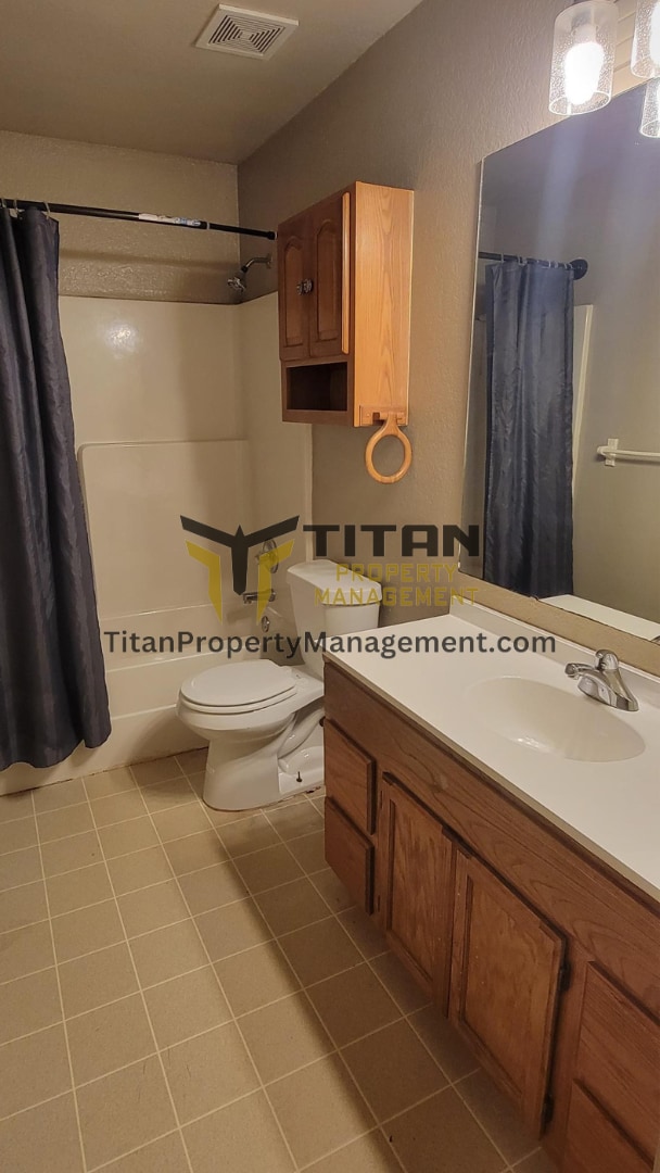 Building Photo - 3br/2ba house