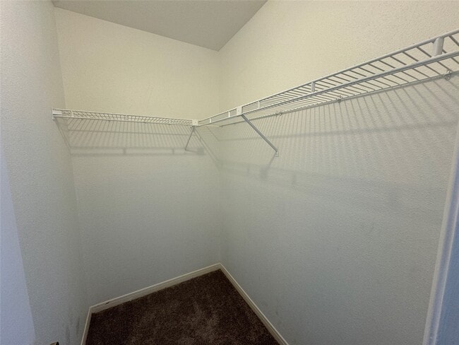 Building Photo - 9800 Pagewood Ln