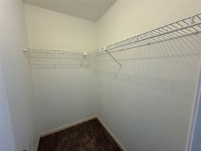 Building Photo - 9800 Pagewood Ln