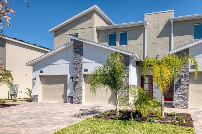 Building Photo - 1131 Challenge Dr