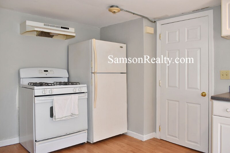 Building Photo - 84 Transit St