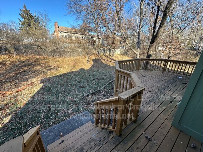 Building Photo - 9802 NW 72nd Terrace