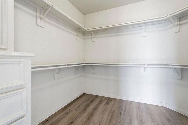 Building Photo - 4434 Mallow St