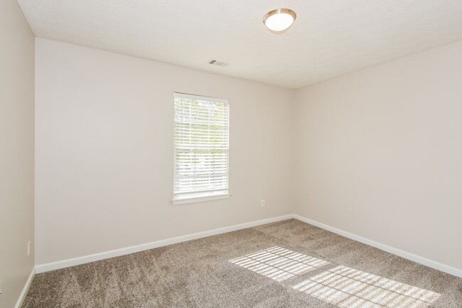 Building Photo - 381 Clearsprings Dr