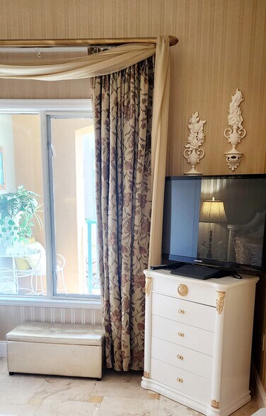 Building Photo - 30 Strada Di Villaggio