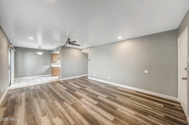 Building Photo - 1001 N Granite Reef Rd
