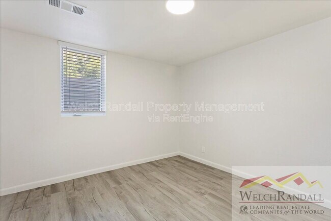 Building Photo - 2711 Gramercy Ave