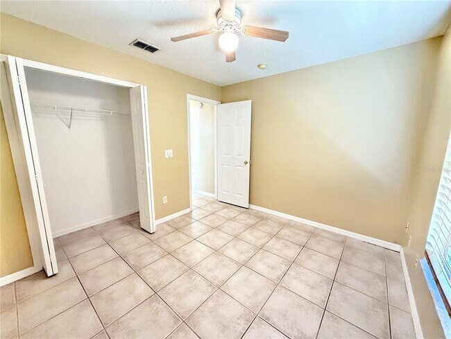 Building Photo - 4695 Prairie Point Blvd