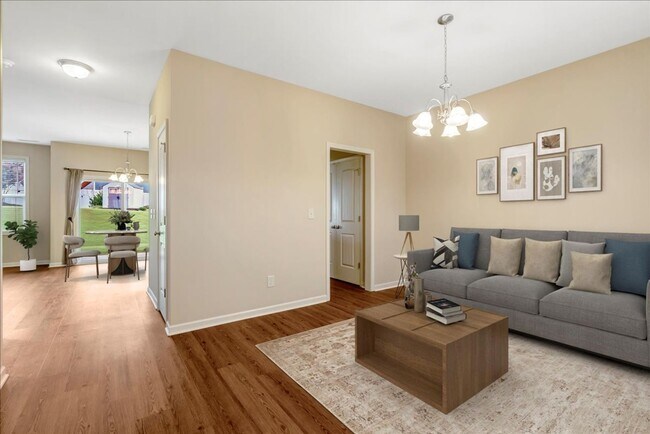 Building Photo - Updated Home with Fenced Yard in Massey Preserve