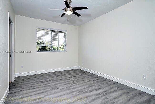Building Photo - 4665 Windmill Ln