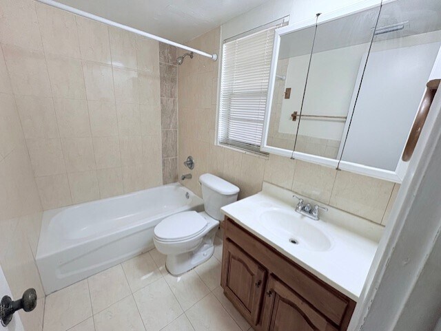 Building Photo - 7775 SW 86th St