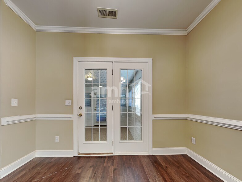 Building Photo - 1268 Beaverton Trl