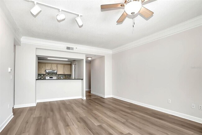 Building Photo - 345 Bayshore Blvd