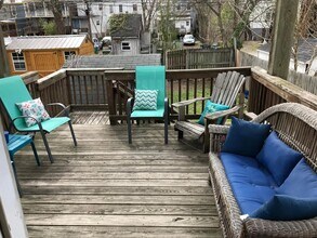 Building Photo - 312 S Pine St