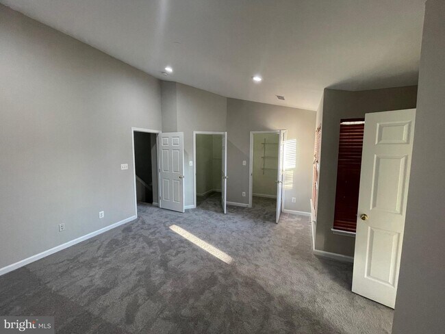 Building Photo - 13629 Beckingham Dr