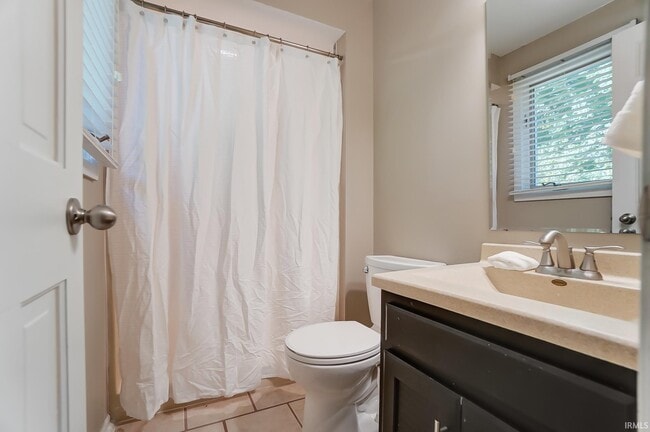 Building Photo - 5931 Spring Oak Ct