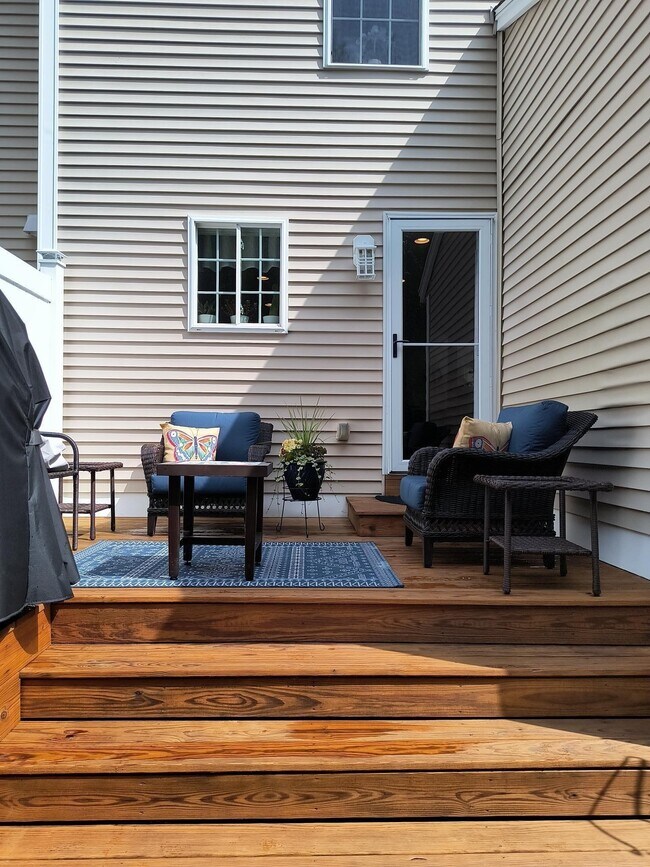 Building Photo - 28 Owens Dr