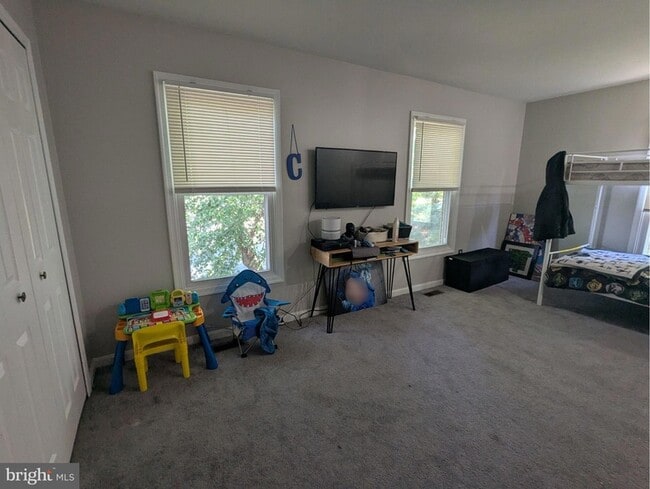 Building Photo - 10719 Gideon Ct