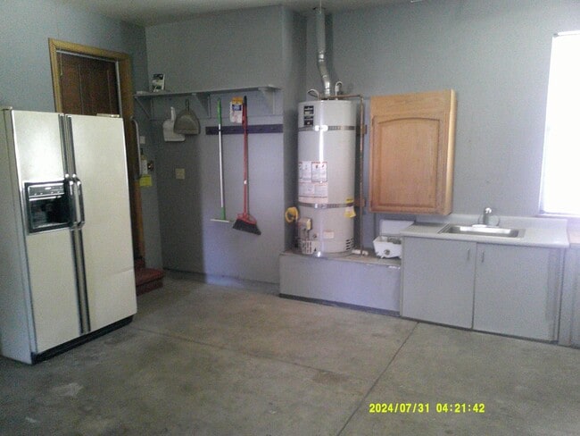 Building Photo - 960 Monique Way