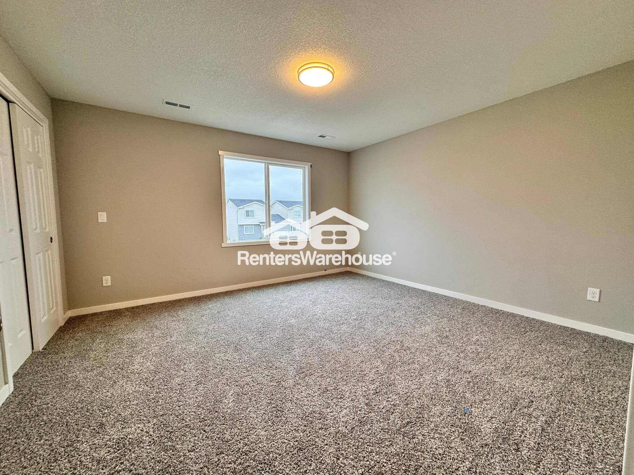 Building Photo - 1007 Adler Ct