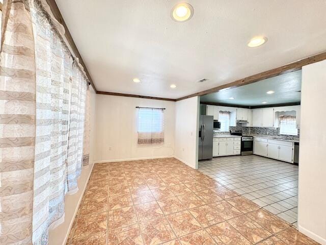 Building Photo - 4254 Lancaster Dr