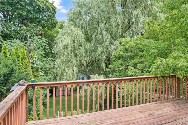 Building Photo - 315 Boyden St