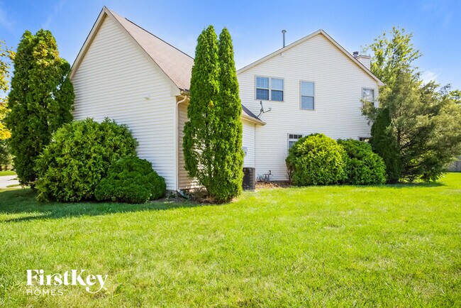 Building Photo - 10011 Fountain Springs Ct