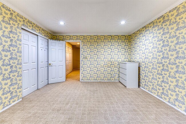 Building Photo - 39 Wimbledon Dr