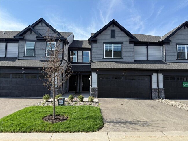 Primary Photo - 10513 Harbor Ln N